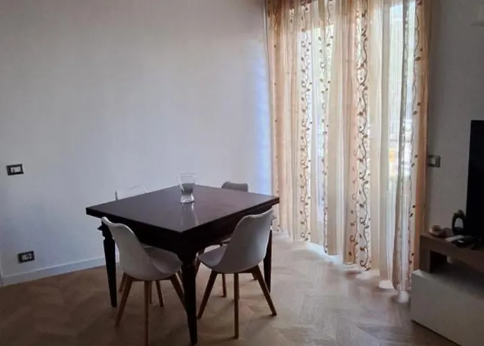 Apartment Bart House