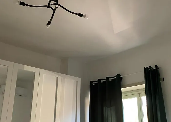 Bart House Apartment *